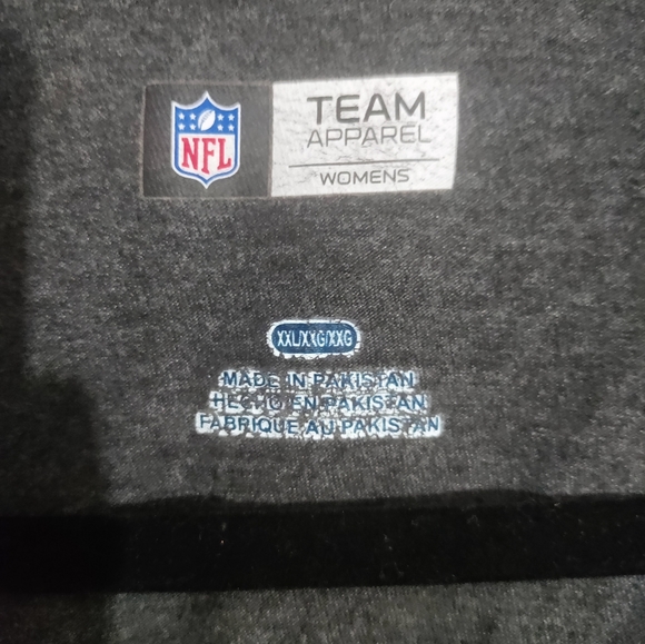 NFL Team Apparel - Ladies Arizona Cardinals short sleeve v-neck top. Size- XXL - Picture 4 of 6